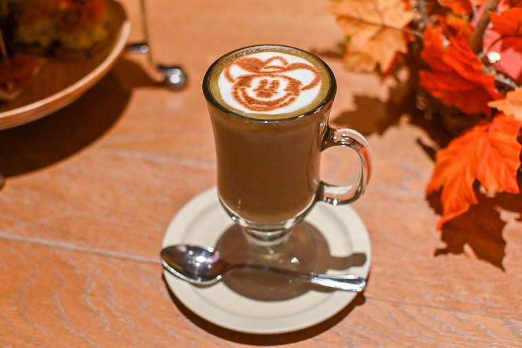 ほうじ茶ラテのアップ