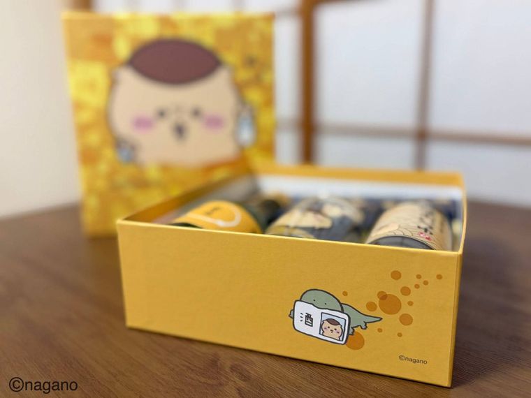 くりまんじゅうだらけのパッケージ