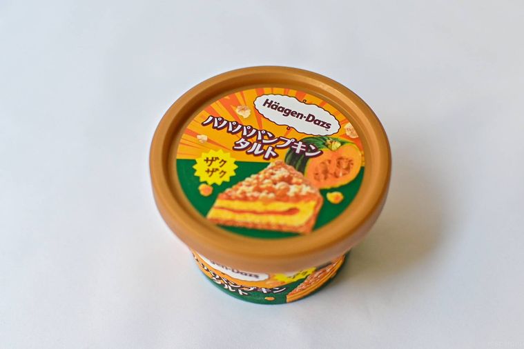 アイスのカップ