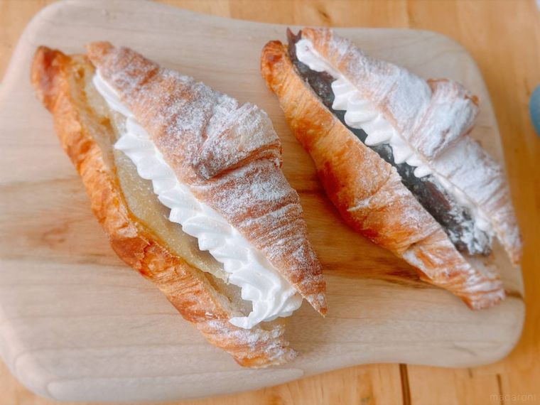 コストコのスイートポテトあんこクロワッサンを並べたようす