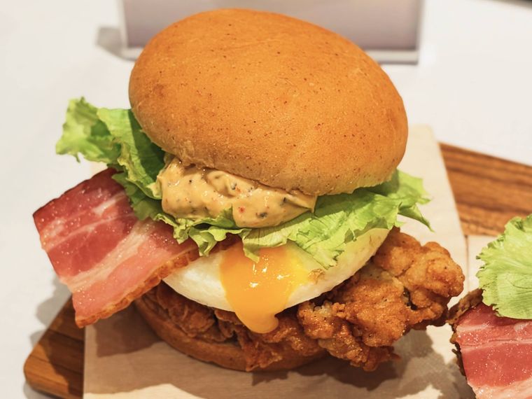 KFCのプレミアバーガー