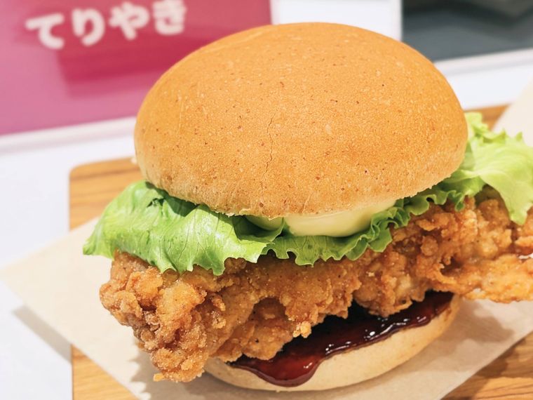 KFCのてりやきのオリジナルチキンバーガー