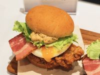 KFCがまさかのバーガー専門店に進化したオリジナルチキンバーガーズ全6種を食べ比べ