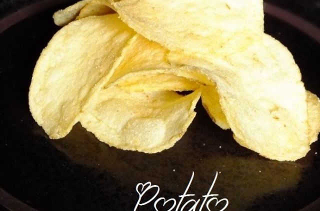 ポテトチップスをレンチンするとおいしくなるとネットで話題 Macaroni