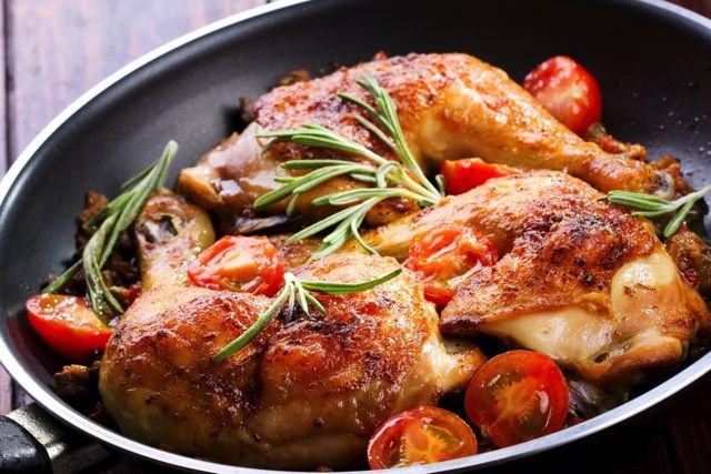 クリスマス前にマスターしたい！ 絶品ローストチキンを焼く秘訣の画像