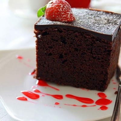 ダークチョコレートで作る大人の味「チョコレートケーキ」のレシピ