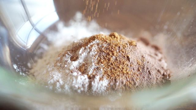バレンタインにプレゼントしたい♪大きなやわらかチョコクッキーの作り方の画像