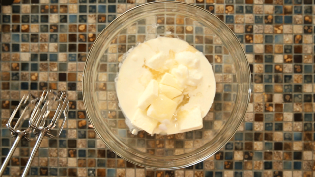 ふわっとろ食感。甘酸っぱさがクセになる「ムース風レアチーズケーキ」のレシピの画像