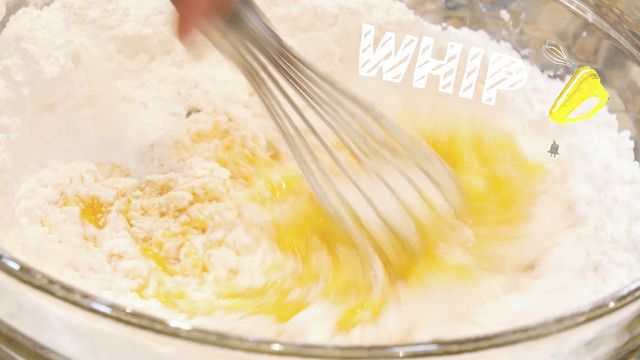 ブランデー香りにうっとり♩バニラ風味「カヌレ」のレシピの画像