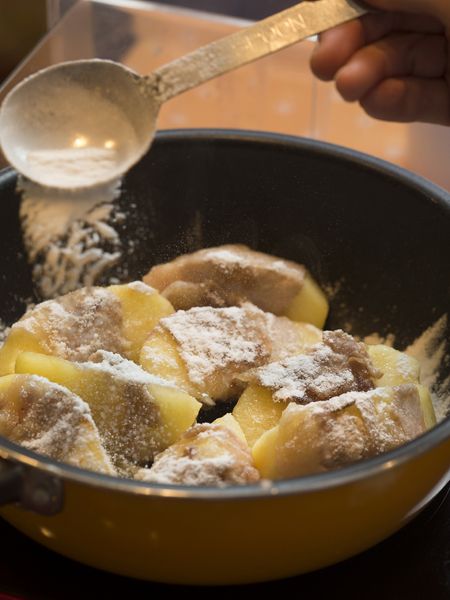 あまったりんごはこう使う。伊勢丹シェフ直伝使い切りおかずレシピの画像