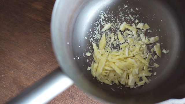 ダイエッターにもオススメ!? ヘルシーなオーガニック生チョコレートの作り方の画像