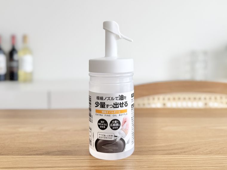 ダイソー極細オイルボトルのパッケージ