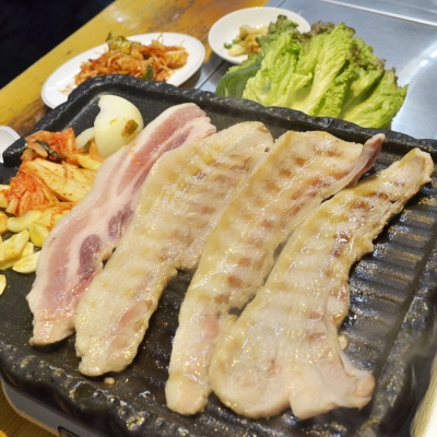 【食べ方のキホン】新大久保の人気店に聞いた!サムギョプサルの上手な食べ方