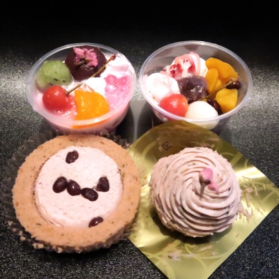 コンビニスイーツ革命!春らんまん「桜スイーツ」を食べ比べレポート!