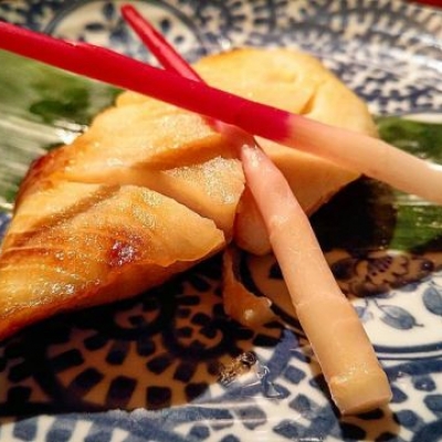 半分かじるのがマナー?「はじかみ生姜」の正しい食べ方とは