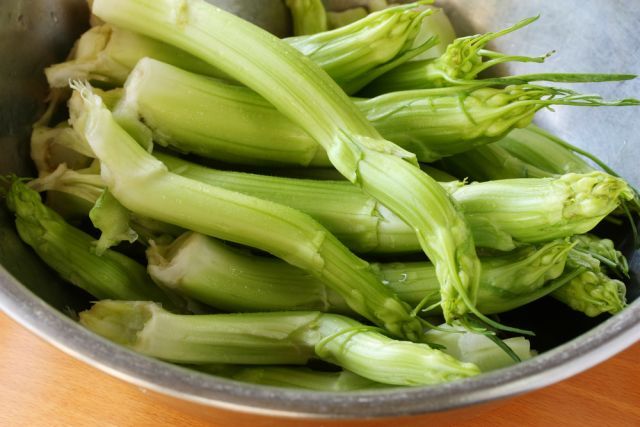 ローマっ子が愛する野菜「プンタレッラ」とは?独特の苦味と食感を楽しもうの画像