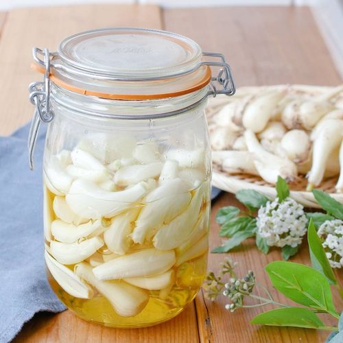 らっきょう漬けの絶品レシピ15選。人気レシピをマスターしよう