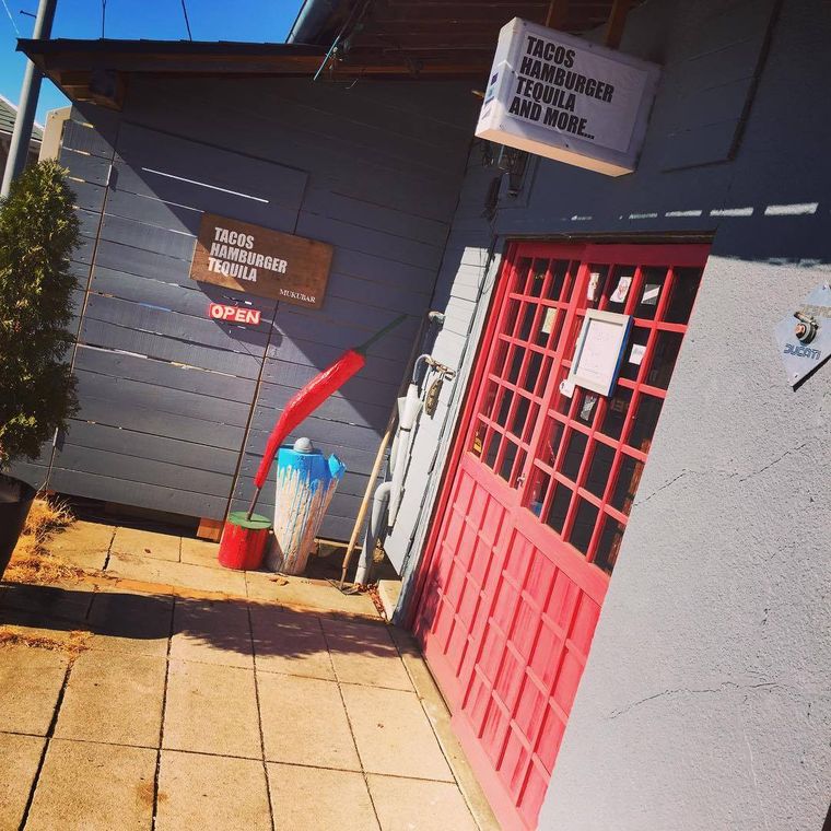 中山タコス店 ムクバルの外観