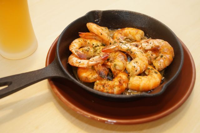 これぞおつまみの定番 やみつき 香ばしガーリックシュリンプ レシピ Macaroni