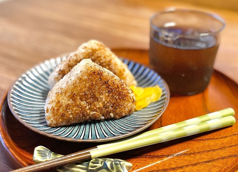 ホットサンドメーカーで焼いたおにぎり