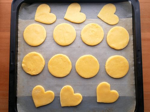 用途別クッキングシートがないときに役立つ代用アイテム・方法を紹介