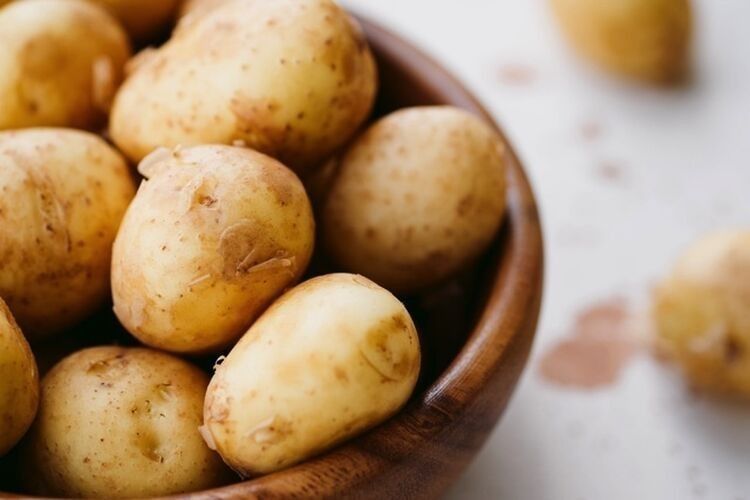 カレーにじゃがいもって入れる 入れない おいしくなるのはどっち Macaroni