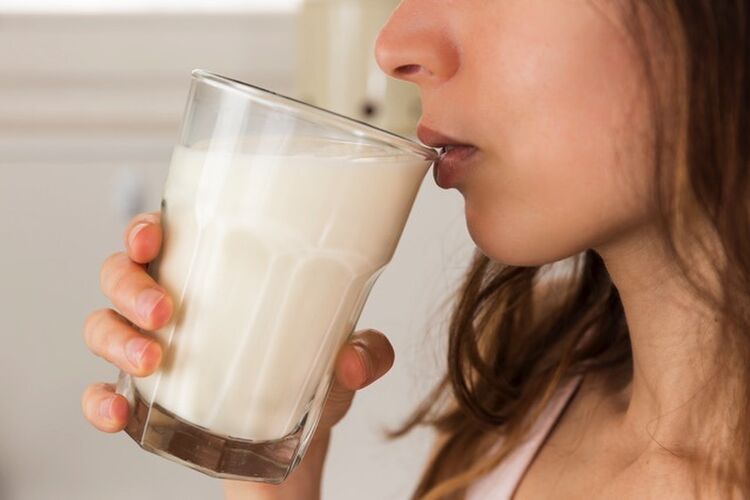 もう明日が怖くない!牛乳でニンニク臭を効果的に消すやり方の画像