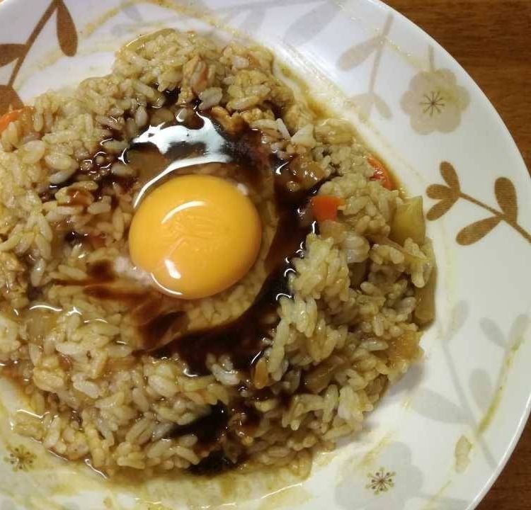 カレーに生卵 あり なし 関西の定番レシピを作って食べてみた Macaroni