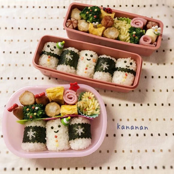 簡単なのにかわいすぎ♪「雪だるまおにぎり」でお弁当を冬仕様に変身!の画像
