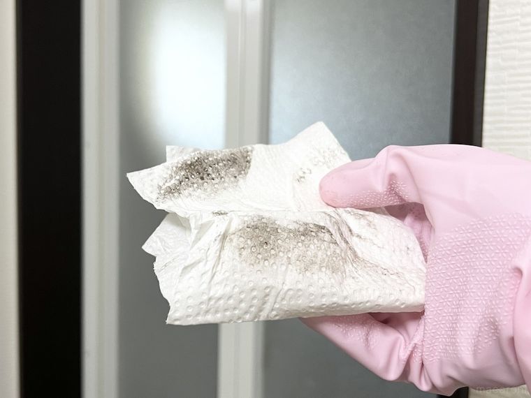 汚れたキッチンペーパー