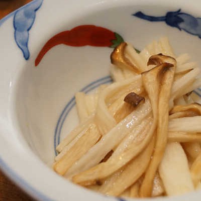 コリコリ食感!『焦がしエリンギと長芋の小鉢』レシピは10分でプロの味!