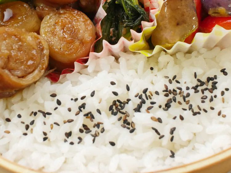 レンジでまたもや15分 豚バラ肉でとろとろ豚の角煮風弁当 ねぼすけ Macaroni
