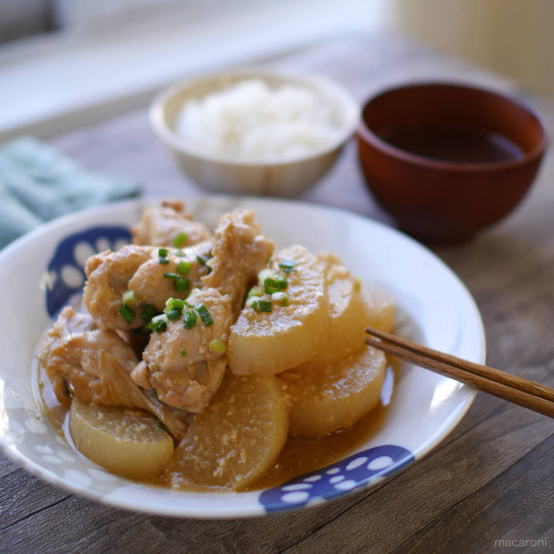 Macaroni提案の 手羽元 大根 のレシピ 旨とろコンビを堪能しよう 2ページ目 Macaroni