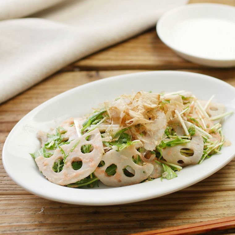 やみつき食感れんこんと水菜のタラマヨサラダ