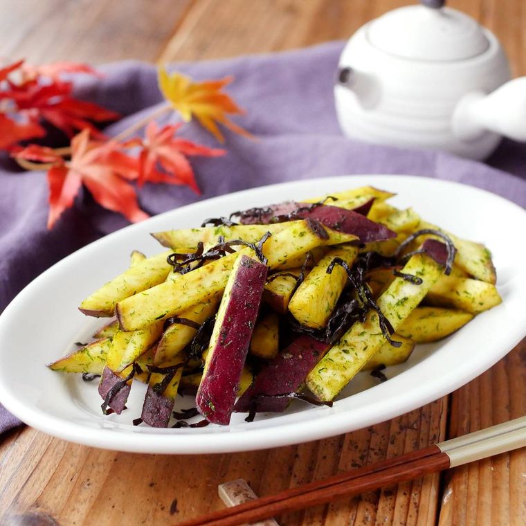 さつまいもののり塩こんぶバター炒め