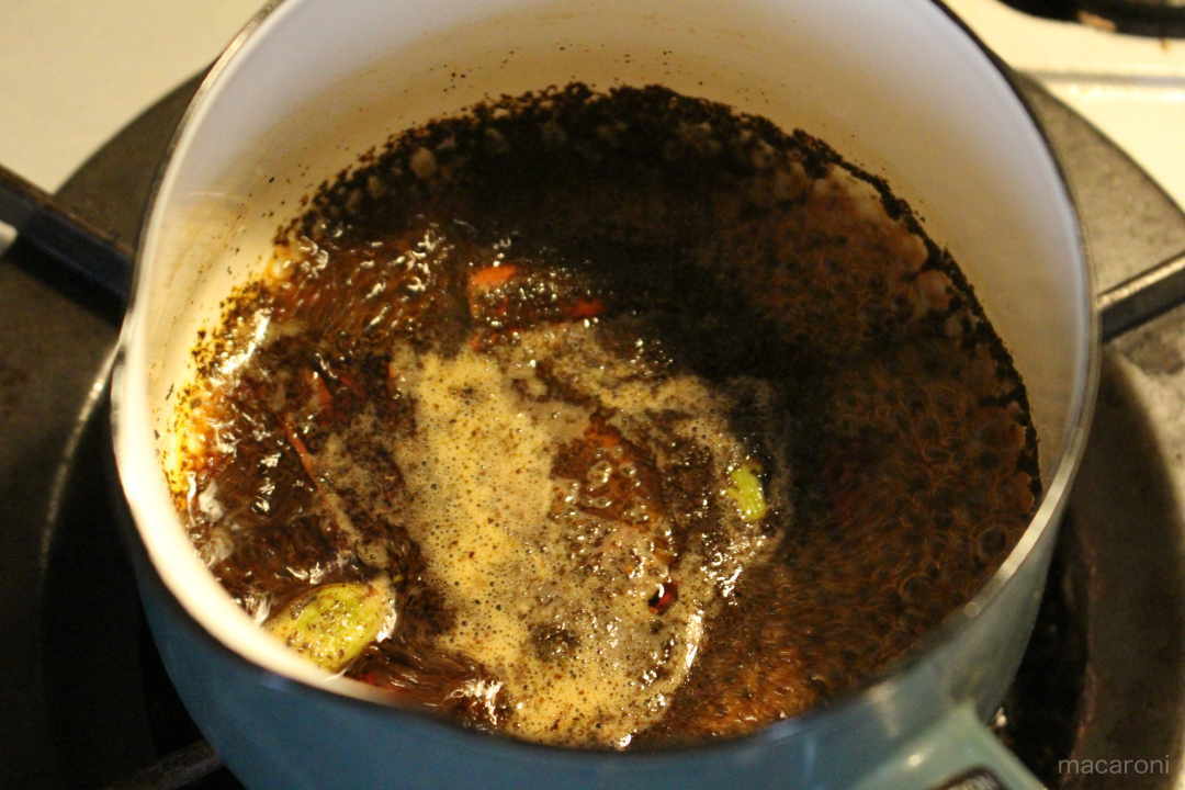 スパイス香る本格 チャイ レシピ 作り方のポイントは火加減 Macaroni