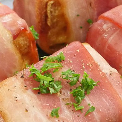 トースターで簡単ジュワとろ!厚揚げチーズのベーコン巻き