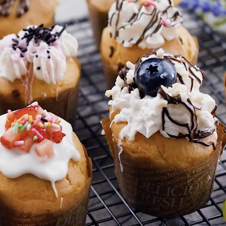 初心者集まれ 簡単 カップケーキ の基本レシピ 人気アレンジまとめ Macaroni