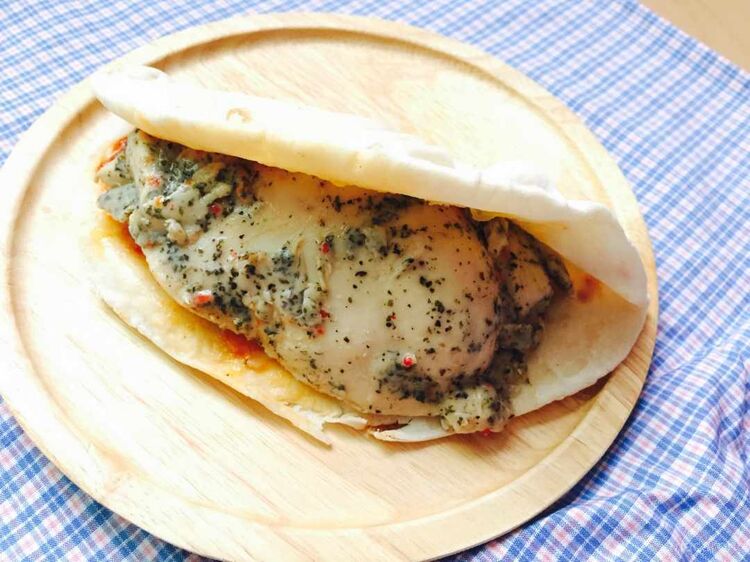 ピザサンド×サラチキ！SNS発「賢者のメシ」を栄養士的にアレンジしてみた♪の画像