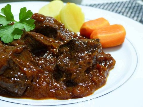 とろとろ タンシチュー の絶品レシピ 圧力鍋や炊飯器での作り方も Macaroni とろとろ タンシチュー の絶品レシピ 圧力鍋や炊飯器での作り方も Macaroni