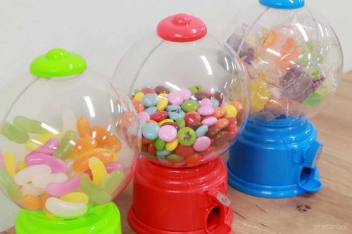 大人も興奮！フライングタイガー「キャンディマシン」でお菓子なホーム