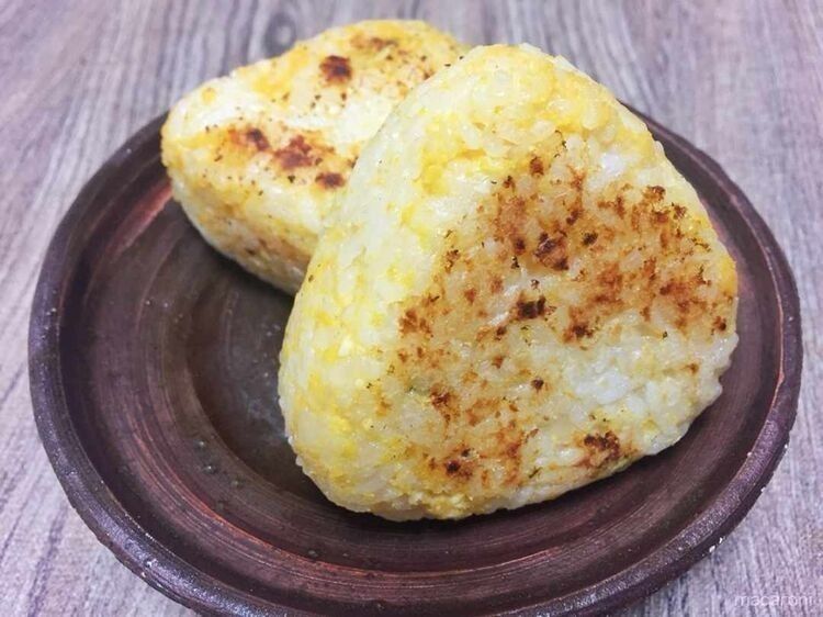 焼きおにぎりの写真