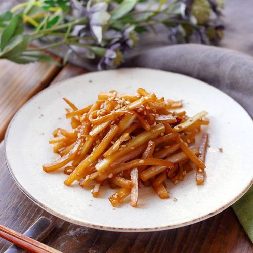 おいしくてお財布にもやさしい。大根の皮の活用レシピ13選