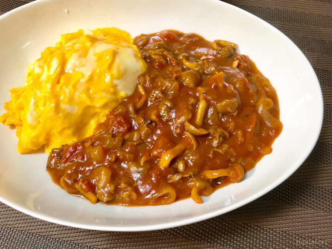 市販ルーなしで作る オムハヤシ の簡単レシピ ふわふわ卵のコツも伝授 Macaroni