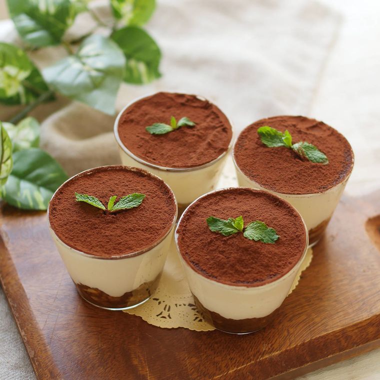 25. なめらかでやさしい甘味。豆腐のティラミス