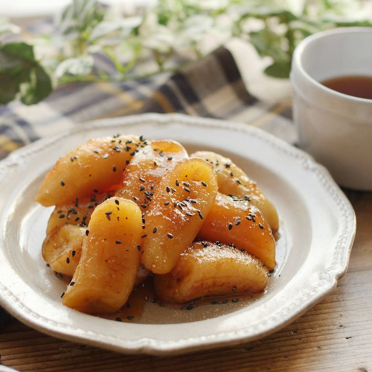 12. 黒いりごまを振りかけて。大学バナナ