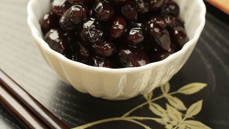 つやつやふっくら 甘くておいしい黒豆の煮方 アレンジ10選 2ページ目 Macaroni