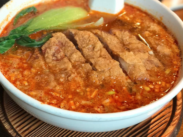 食品サンプル　パーコー麺　排骨麺 ボリューム満点☆排骨麺（パーコーメン） | 台湾料理屋『台葉（ﾀｲﾖｳ）』