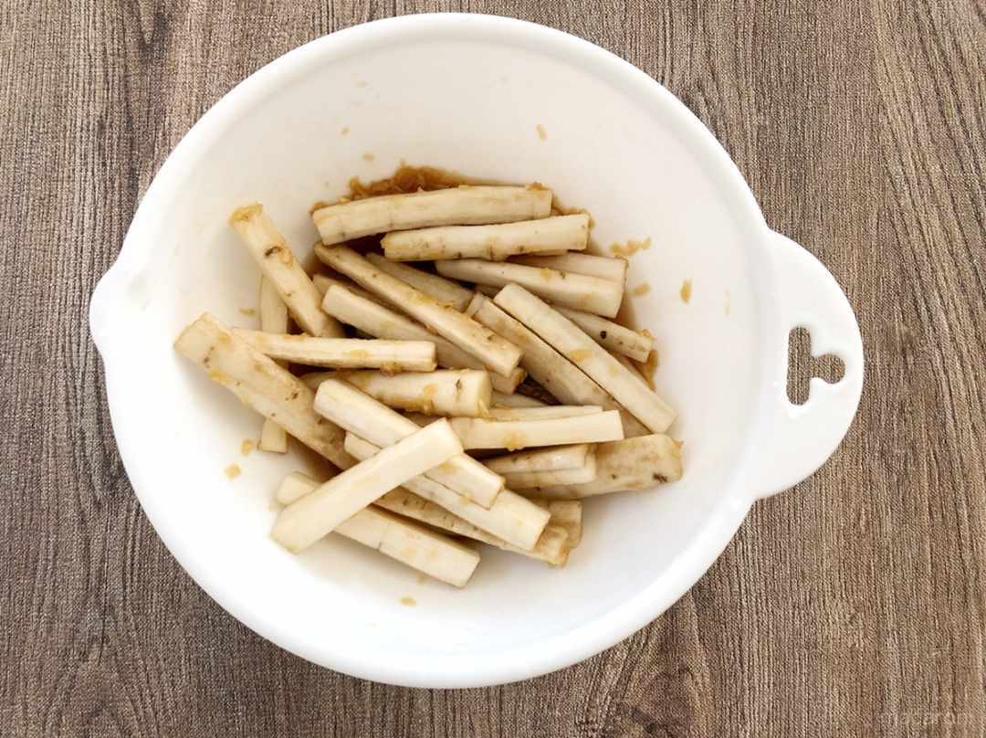 ゴボウのピリ辛揚げ レシピ 作り方 By ひまわりれんこ 楽天レシピ