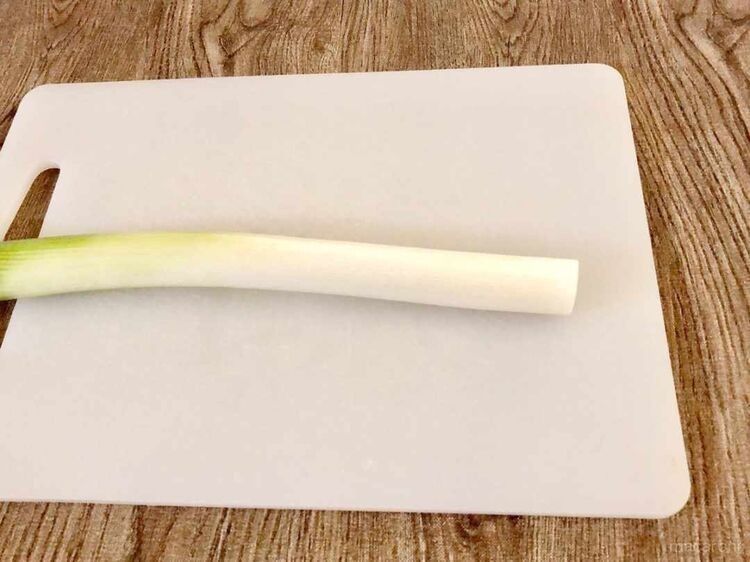 最短5秒の裏技も きれいな 白髪ネギ の切り方を伝授 Macaroni